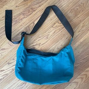 Teal Medium Crescent Baggu